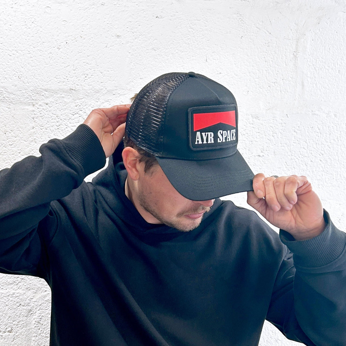 DESIGN TEAM TRUCKER CAP