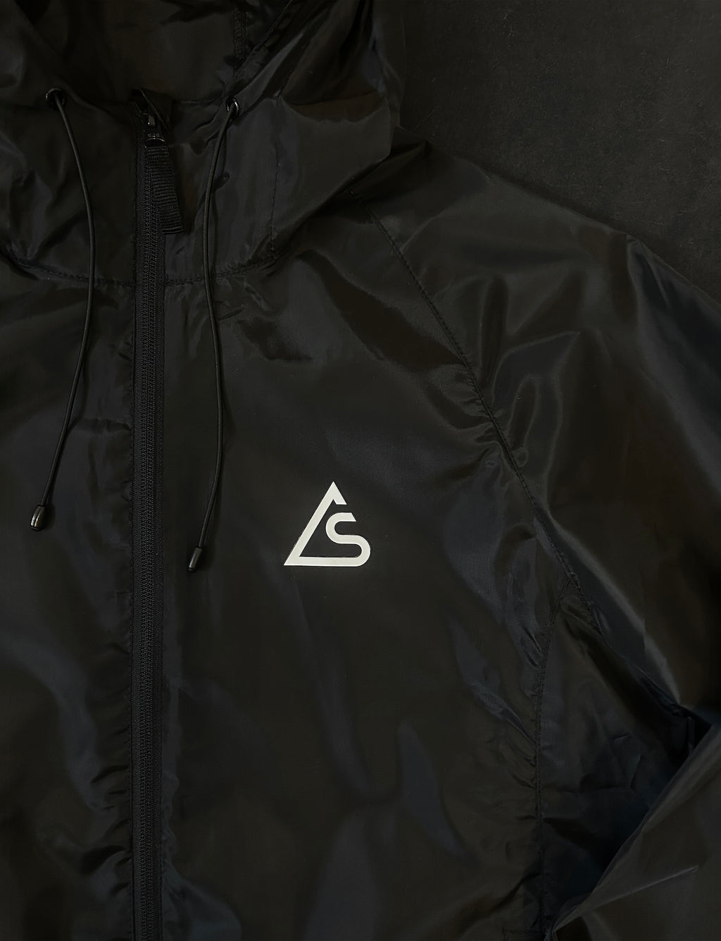 Logo Windbreaker — Jet Black