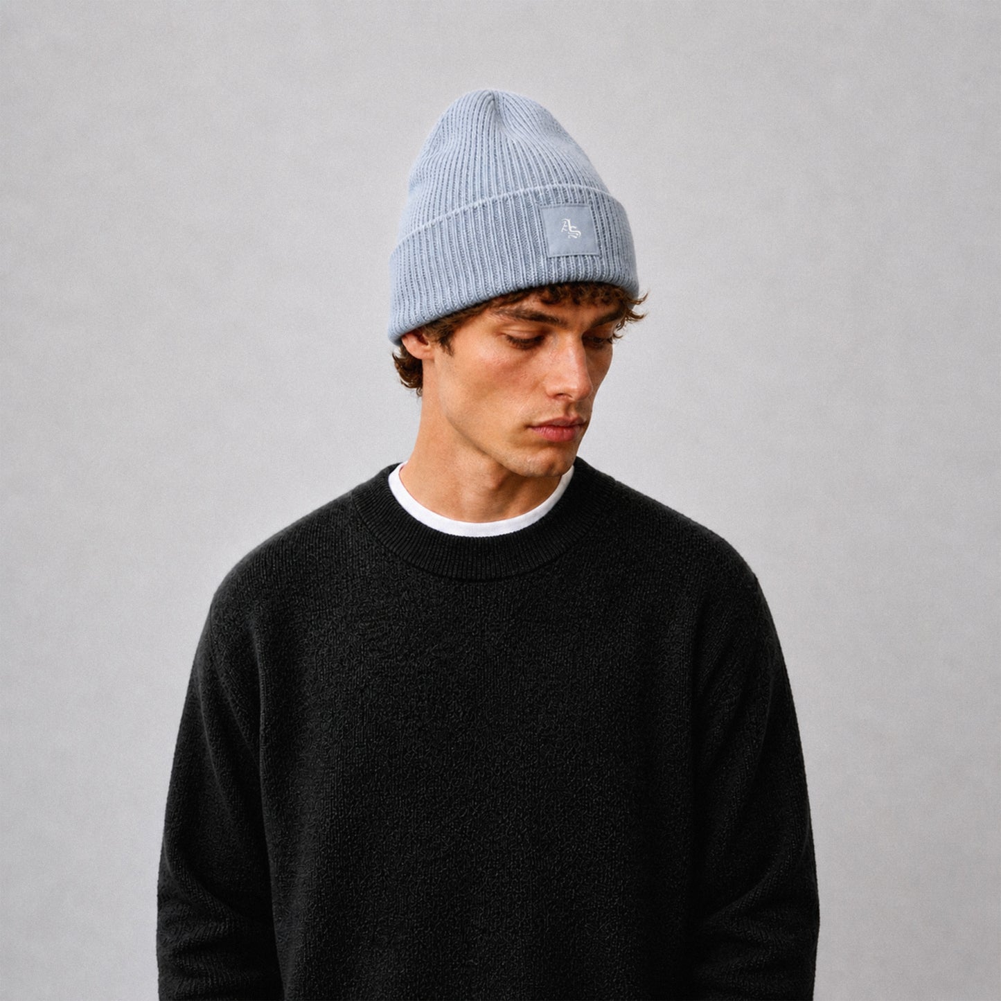 THE MARK Beanie - Blue Stone